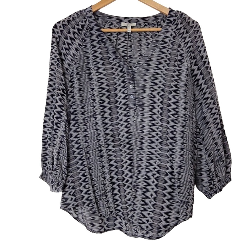 JOIE blouse 100% silk black grey ecru animal prints pattern 3/4 sleeves V small